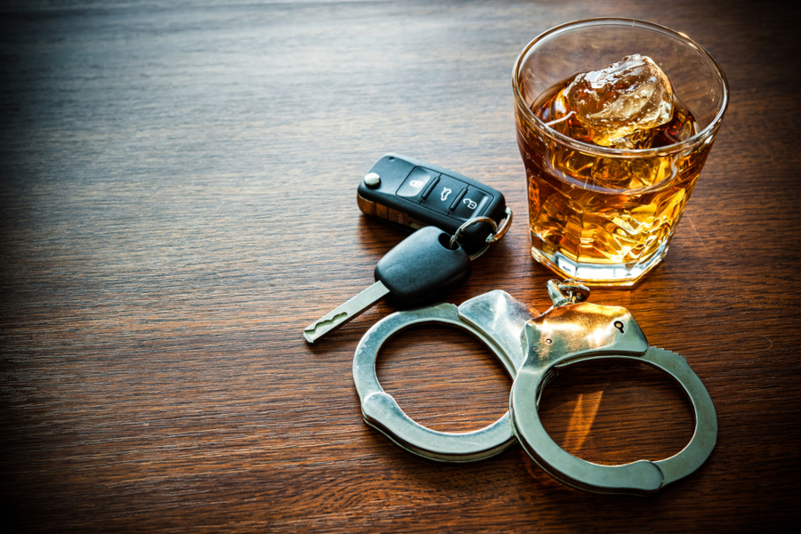 Dirigir embriagado é crime que pode levar à prisão